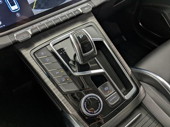 Geely Atlas Pro с пробегом 2023 года, цена 2 250 000 рублей, 27206 км, внедорожник, Автокод Объявления
