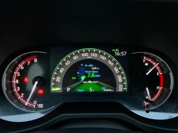 Toyota RAV4 V (XA50) с пробегом 2021 года, цена 3 099 000 рублей, 39840 км, внедорожник, Автокод Объявления