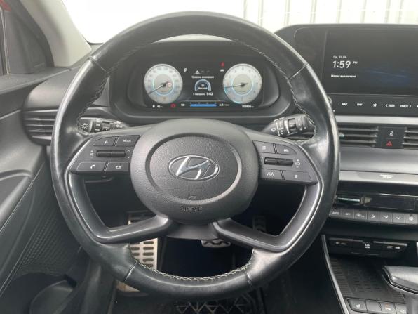 Hyundai Bayon I с пробегом 2022 года, цена 2 044 500 рублей, 104002 км, внедорожник, Автокод Объявления