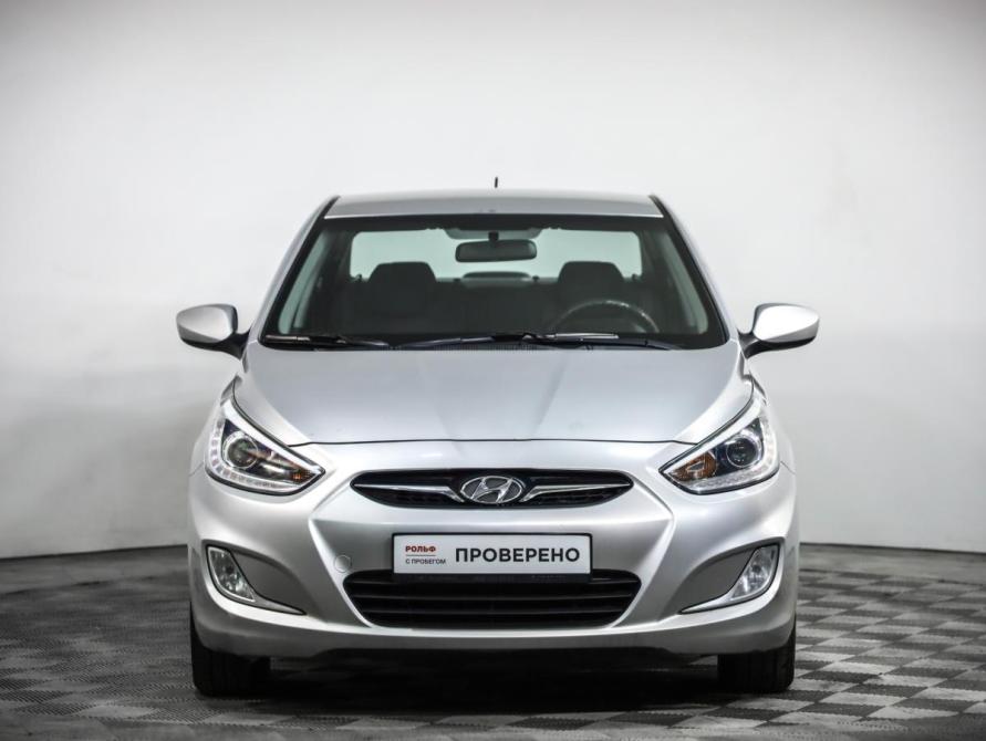 Hyundai Solaris I Санкт-Петербург  - изображение 2