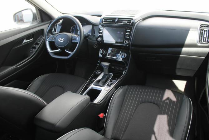 Hyundai Creta II с пробегом 2022 года, цена 2 450 000 рублей, 67000 км, внедорожник, Автокод Объявления
