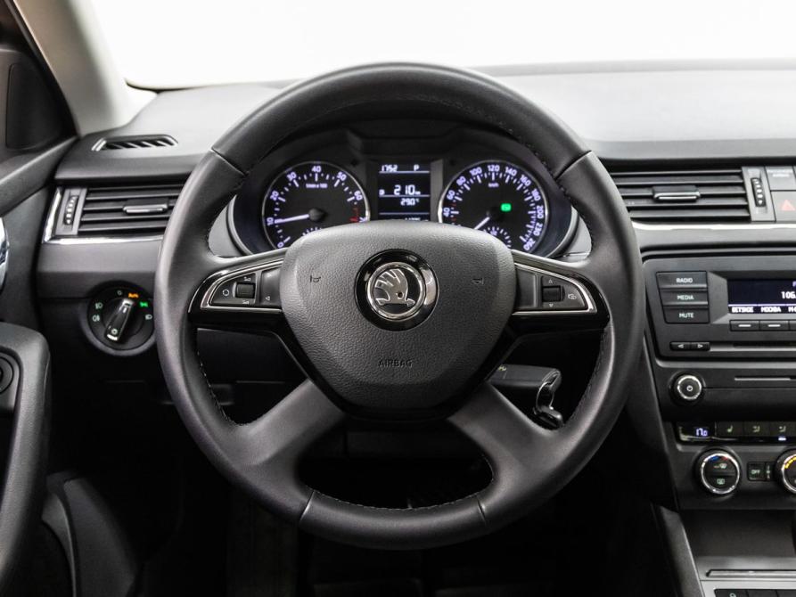 Skoda Octavia III (A7) Волгоград  - изображение 15