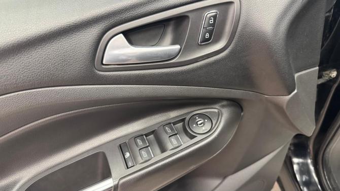 Ford Kuga II с пробегом 2013 года, цена 1 079 000 рублей, 248982 км, внедорожник, Автокод Объявления
