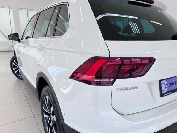 Volkswagen Tiguan II с пробегом 2019 года, цена 2 200 000 рублей, 111047 км, внедорожник, Автокод Объявления