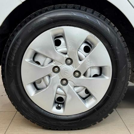 Kia Rio III Рестайлинг с пробегом 2017 года, цена 985 000 рублей, 116096 км, хэтчбек, Автокод Объявления