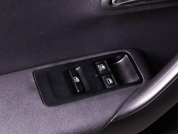 Volkswagen Polo V с пробегом 2012 года, цена 899 000 рублей, 211076 км, седан, Автокод Объявления