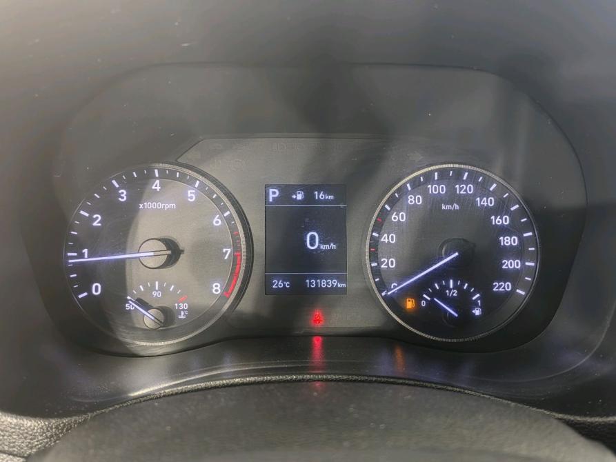 Hyundai Solaris II Санкт-Петербург  - изображение 14