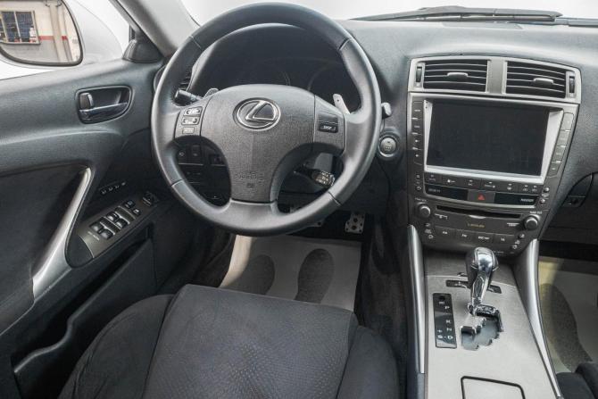Lexus IS II с пробегом 2007 года, цена 1 149 000 рублей, 323000 км, седан, Автокод Объявления