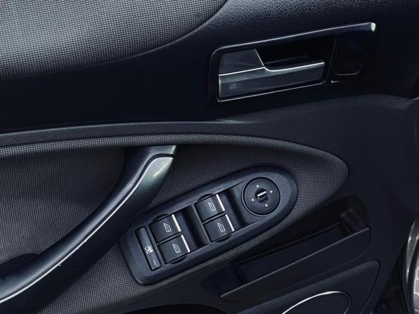 Ford Kuga I с пробегом 2012 года, цена 950 000 рублей, 174877 км, внедорожник, Автокод Объявления