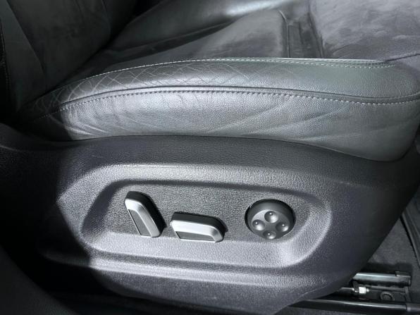 Audi Q5 I (8R) Рестайлинг с пробегом 2012 года, цена 1 888 000 рублей, 178758 км, внедорожник, Автокод Объявления