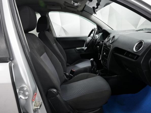 Ford Fusion I Рестайлинг с пробегом 2007 года, цена 470 000 рублей, 250000 км, хэтчбек, Автокод Объявления