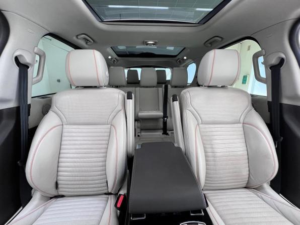 Land Rover Discovery V с пробегом 2017 года, цена 3 100 000 рублей, 179445 км, внедорожник, Автокод Объявления