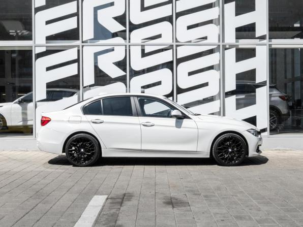 BMW 3 серии VI (F3x) Рестайлинг с пробегом 2016 года, цена 1 465 700 рублей, 220977 км, седан, Автокод Объявления