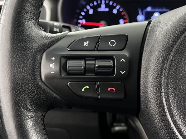 Kia Sorento III Prime с пробегом 2016 года, цена 2 499 000 рублей, 144000 км, внедорожник, Автокод Объявления