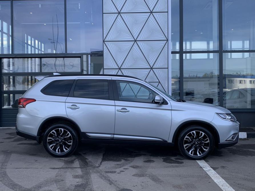 Mitsubishi Outlander III Рестайлинг 3 Москва  - изображение 8