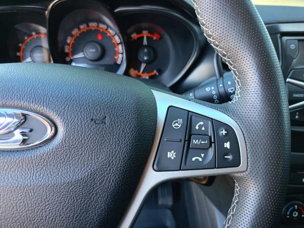 Lada (ВАЗ) Vesta I с пробегом 2020 года, цена 1 022 700 рублей, 59770 км, универсал, Автокод Объявления