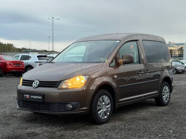 Volkswagen Caddy III Рестайлинг с пробегом 2013 года, цена 710 000 рублей, 273000 км, компактвэн, Автокод Объявления