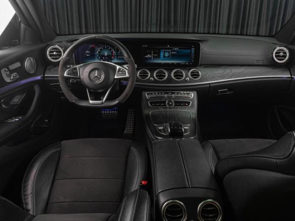 Mercedes-Benz E-Класс V (W213 S213 C238) с пробегом 2018 года, цена 3 699 000 рублей, 130211 км, седан, Автокод Объявления