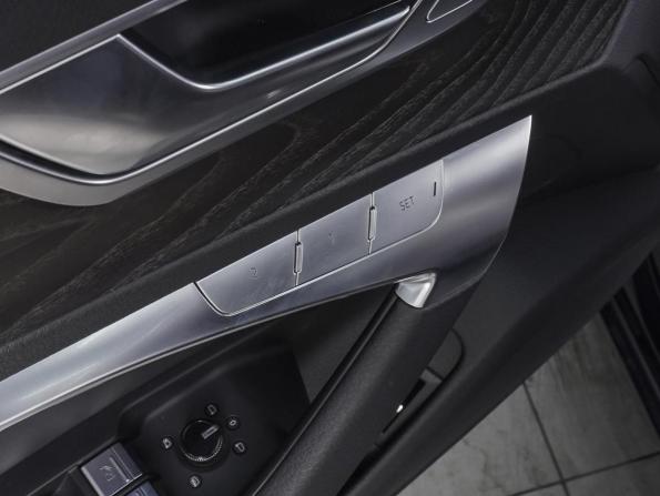 Audi A6 V (C8) с пробегом 2021 года, цена 5 150 000 рублей, 74085 км, седан, Автокод Объявления