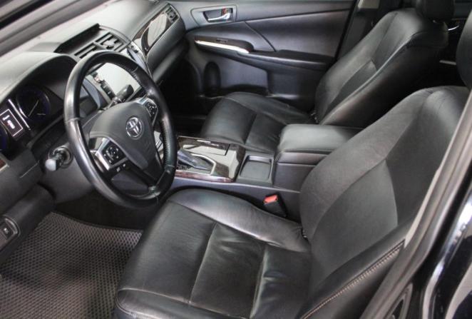 Toyota Camry VII (XV50) Рестайлинг с пробегом 2017 года, цена 1 705 000 рублей, 405288 км, седан, Автокод Объявления