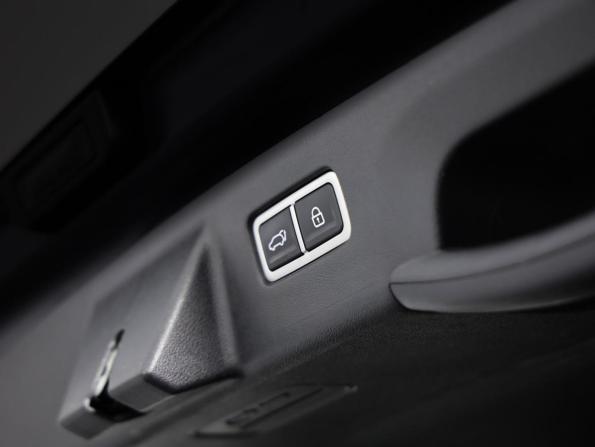 Kia Sorento IV с пробегом 2022 года, цена 3 599 000 рублей, 80924 км, внедорожник, Автокод Объявления