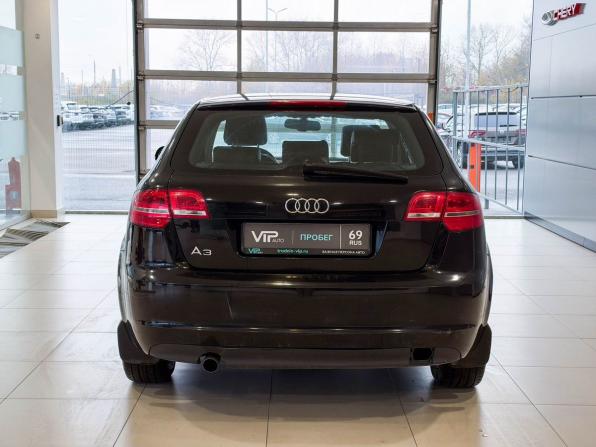 Audi A3 II (8P) Рестайлинг 2 с пробегом 2010 года, цена 757 000 рублей, 208688 км, хэтчбек, Автокод Объявления