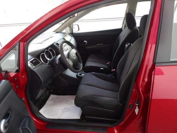 Nissan Tiida I Рестайлинг с пробегом 2012 года, цена 590 000 рублей, 268050 км, хэтчбек, Автокод Объявления