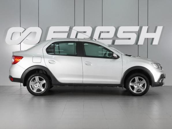 Renault Logan II Рестайлинг с пробегом 2020 года, цена 1 439 000 рублей, 19083 км, седан, Автокод Объявления