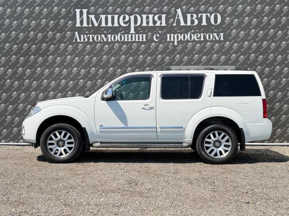 Nissan Pathfinder III Рестайлинг с пробегом 2012 года, цена 2 300 000 рублей, 50000 км, внедорожник, Автокод Объявления