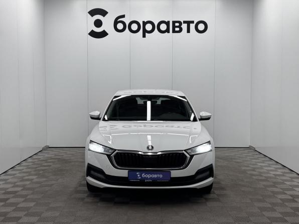 Skoda Octavia IV (A8) с пробегом 2021 года, цена 1 899 000 рублей, 149610 км, лифтбек, Автокод Объявления