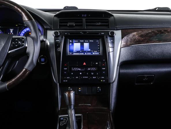 Toyota Camry VII (XV50) Рестайлинг с пробегом 2017 года, цена 2 099 000 рублей, 234921 км, седан, Автокод Объявления