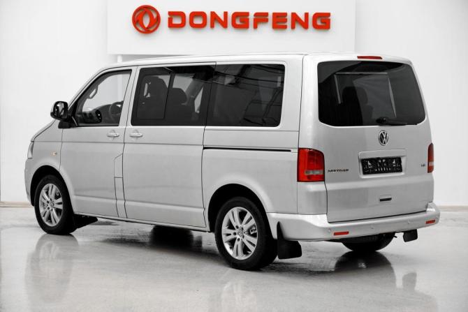 Volkswagen Multivan T5 Рестайлинг с пробегом 2010 года, цена 1 289 000 рублей, 167000 км, минивэн, Автокод Объявления