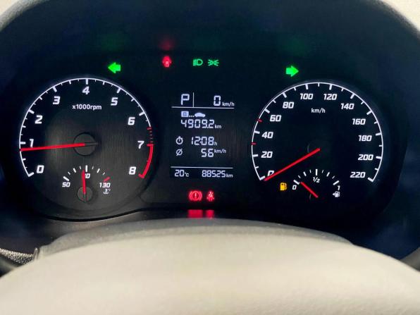 Hyundai Solaris II Рестайлинг с пробегом 2022 года, цена 1 541 000 рублей, 88001 км, седан, Автокод Объявления