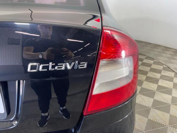 Skoda Octavia II (A5) Рестайлинг с пробегом 2011 года, цена 699 000 рублей, 184336 км, лифтбек, Автокод Объявления