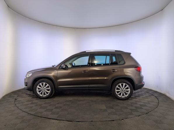 Volkswagen Tiguan I Рестайлинг с пробегом 2016 года, цена 1 650 000 рублей, 81666 км, внедорожник, Автокод Объявления