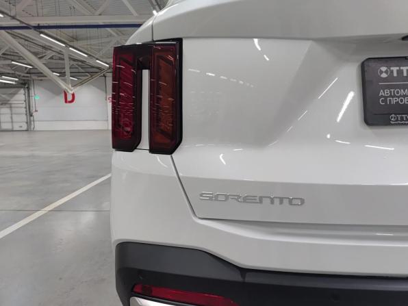 Kia Sorento IV Рестайлинг с пробегом 2024 года, цена 5 625 000 рублей, 37675 км, внедорожник, Автокод Объявления