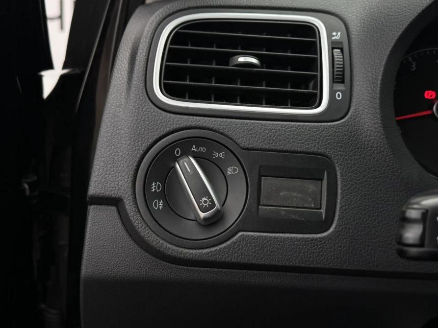 Volkswagen Polo V Рестайлинг Набережные Челны  - изображение 16