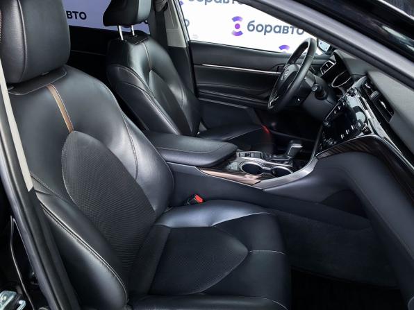 Toyota Camry VIII (XV70) с пробегом 2019 года, цена 2 670 000 рублей, 143014 км, седан, Автокод Объявления