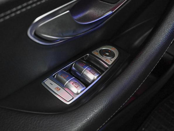 Mercedes-Benz E-Класс V (W213 S213 C238) с пробегом 2019 года, цена 3 150 000 рублей, 95087 км, седан, Автокод Объявления