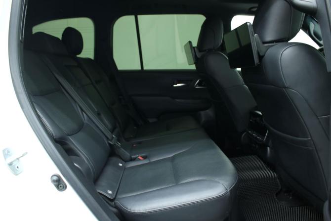 Toyota Land Cruiser 300 Series с пробегом 2021 года, цена 10 990 000 рублей, 58661 км, внедорожник, Автокод Объявления