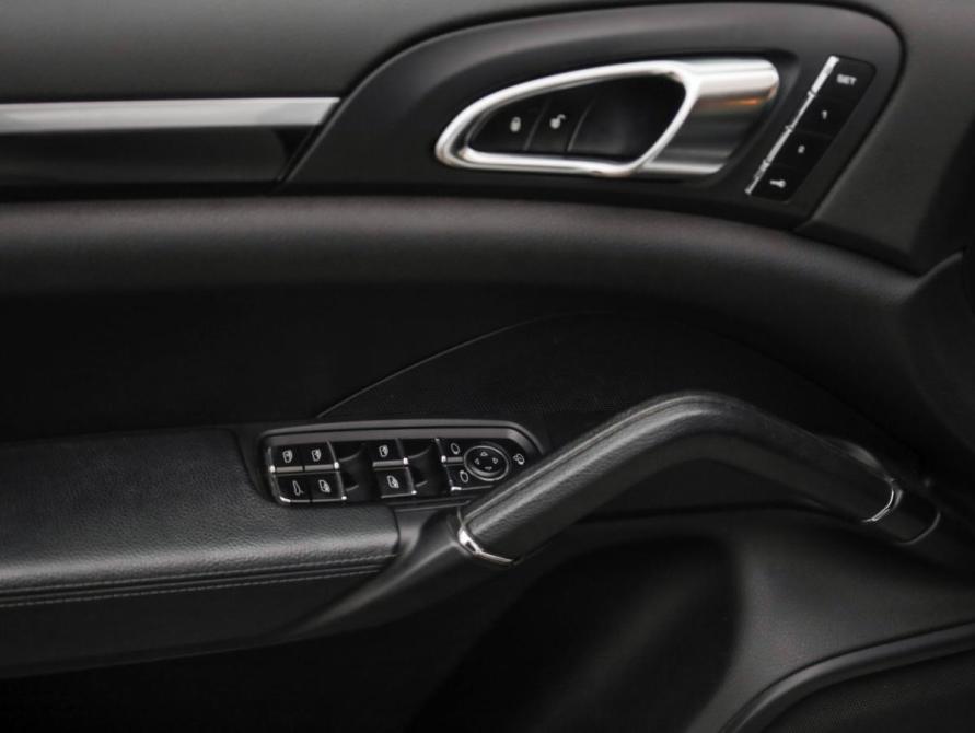 Porsche Cayenne II Рестайлинг (958) Санкт-Петербург  - изображение 30