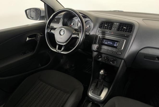 Volkswagen Polo V Рестайлинг с пробегом 2017 года, цена 1 160 000 рублей, 114945 км, седан, Автокод Объявления