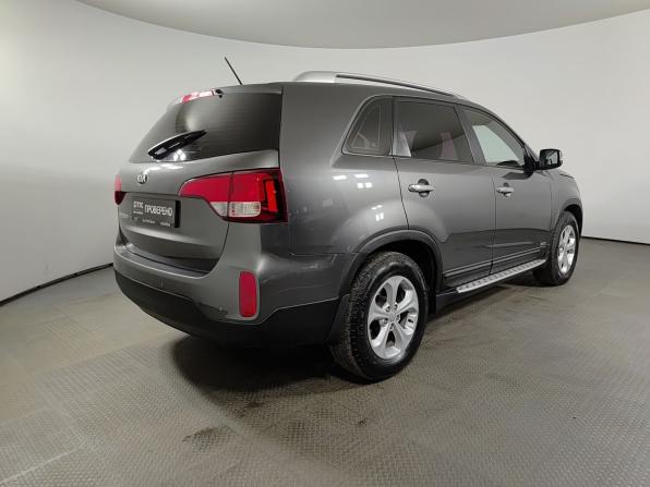 Kia Sorento II Рестайлинг с пробегом 2014 года, цена 1 780 000 рублей, 109082 км, внедорожник, Автокод Объявления