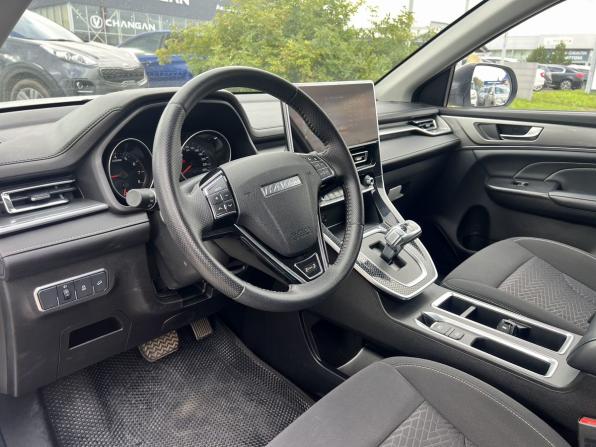 Haval M6 II с пробегом 2024 года, цена 1 750 000 рублей, 53999 км, внедорожник, Автокод Объявления