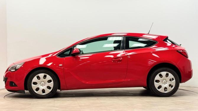 Opel Astra J Рестайлинг с пробегом 2012 года, цена 540 000 рублей, 267908 км, хэтчбек, Автокод Объявления
