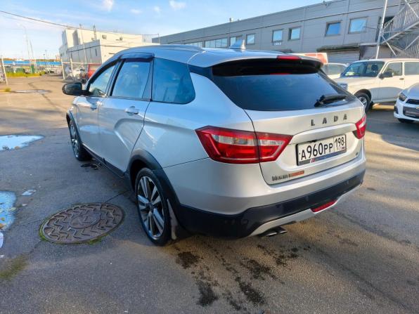 Lada (ВАЗ) Vesta I с пробегом 2018 года, цена 879 000 рублей, 60000 км, универсал, Автокод Объявления