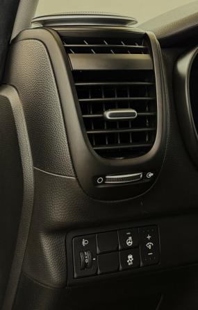Kia Soul II Рестайлинг с пробегом 2018 года, цена 1 675 000 рублей, 102956 км, хэтчбек, Автокод Объявления