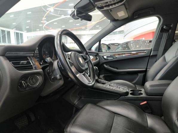 Porsche Macan I Рестайлинг с пробегом 2019 года, цена 4 500 000 рублей, 118390 км, внедорожник, Автокод Объявления