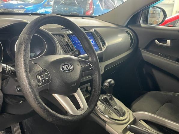 Kia Sportage III Рестайлинг с пробегом 2014 года, цена 1 279 990 рублей, 178264 км, внедорожник, Автокод Объявления