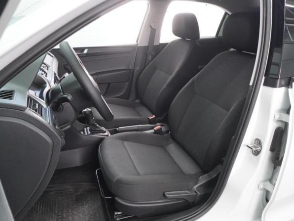 Skoda Rapid I Рестайлинг с пробегом 2019 года, цена 1 449 000 рублей, 119179 км, лифтбек, Автокод Объявления